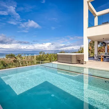 Dominante - Horizon With Sea-view Heated Jacuzzi & Infinity Pool By Posarelli Acharavi (Corfu)