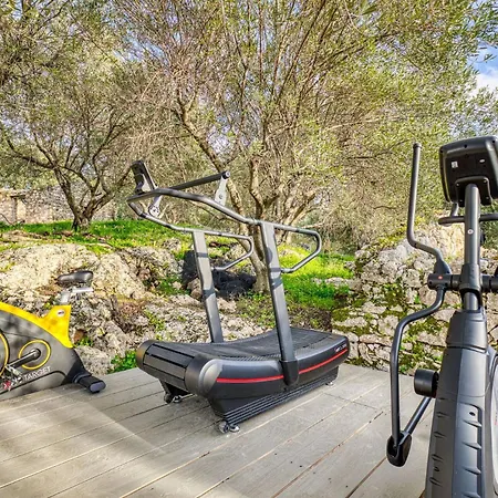 Dominante, A Luxurious In Corfu By Posarellivillas Villa *