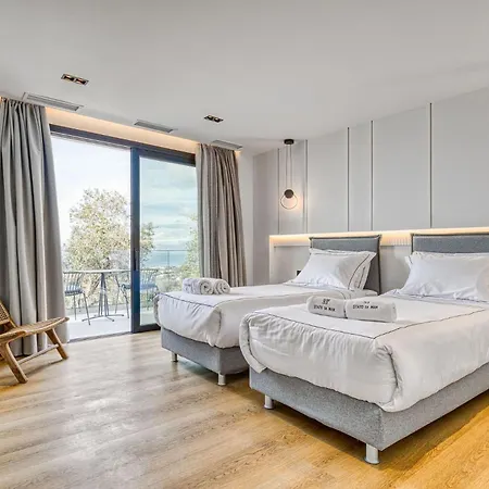 Dominante - Horizon With Sea-view Heated Jacuzzi & Infinity Pool By Posarelli Villa