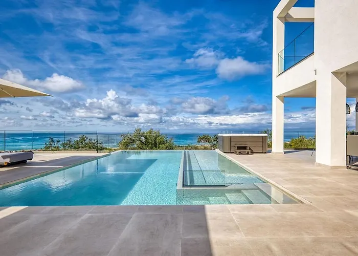 Dominante, A Luxurious In Corfu By Posarellivillas *