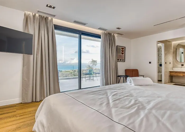 Вилла Dominante, A Luxurious In Corfu By Posarellivillas Ахарави