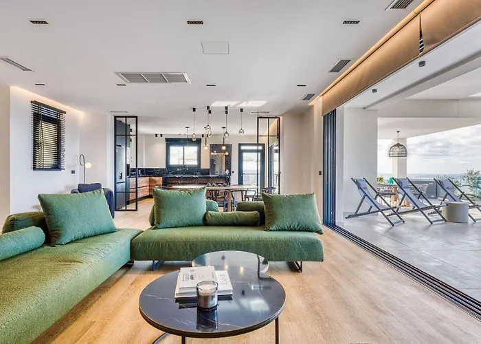 Dominante, A Luxurious In Corfu By Posarellivillas Villa Akharavi