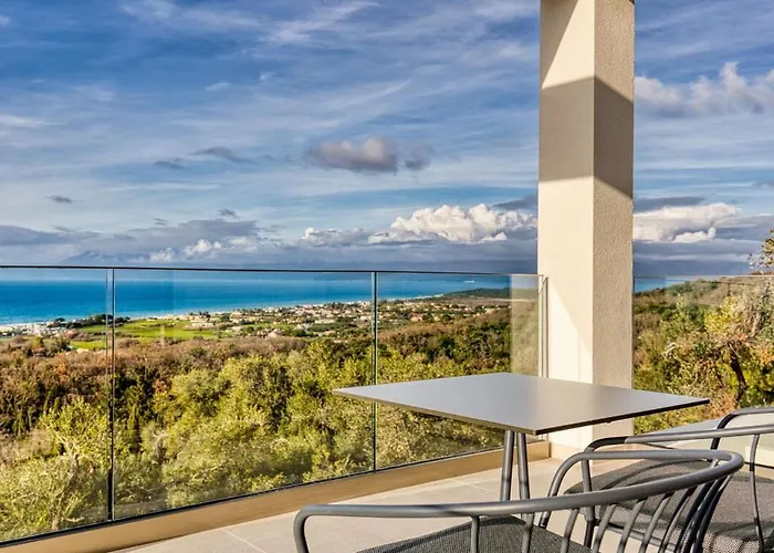 Villa Dominante, A Luxurious In Corfu By Posarellivillas *